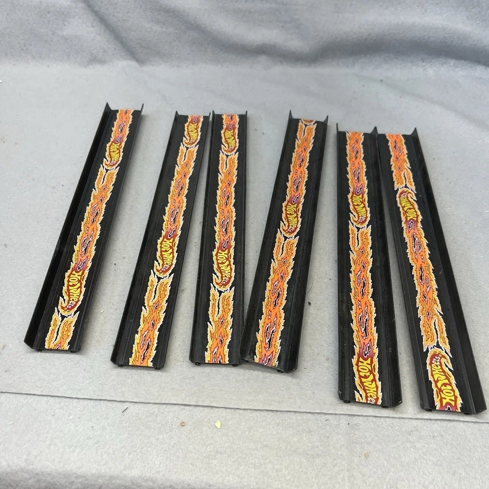 6 Vintage 1990's‎ Hot Wheels Tracks - Black with Flames